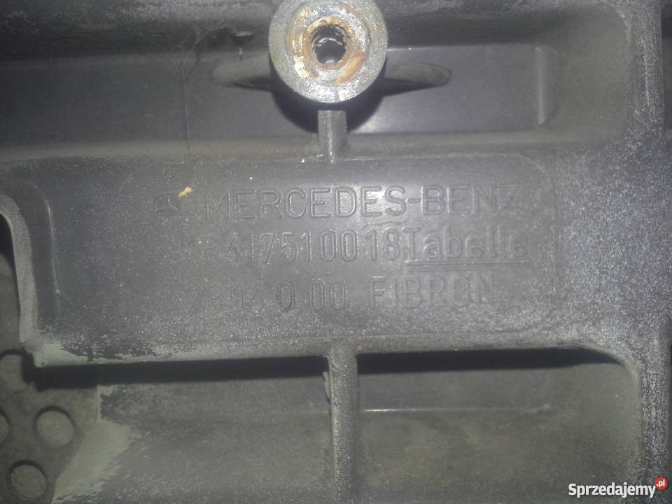atrapa wąski grill Mercedes 1834 1824 1827 2524 Kłobuck sprzedam