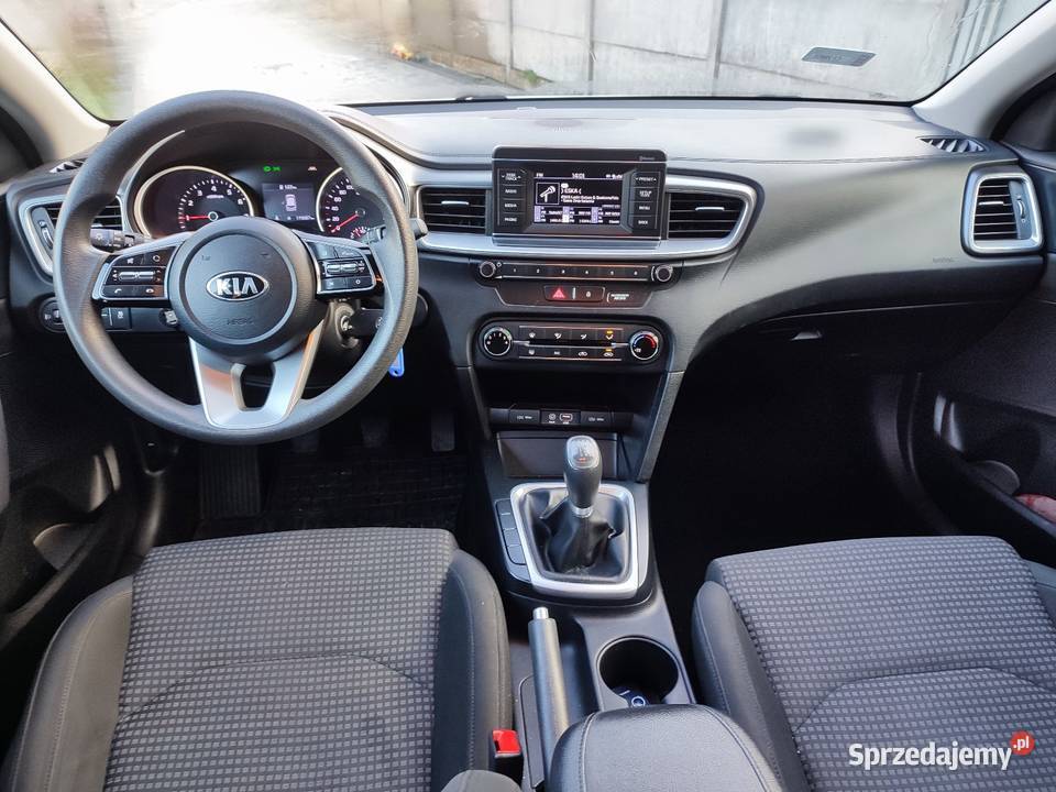 Kia Ceed 14 benzyna 2019r krajowy elektryczne lusterka Głuchów