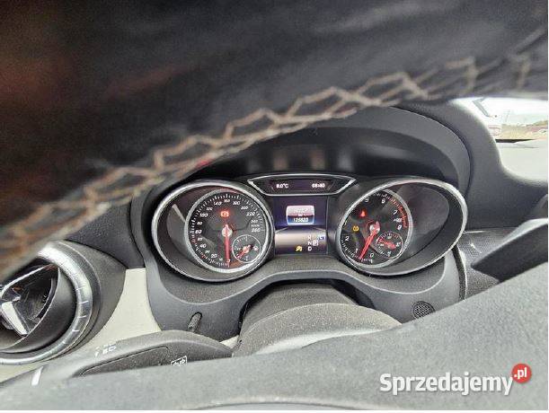 Syndyk sprzeda MercedesBenz CLA 200 MR16 E6 małopolskie Kraków sprzedam