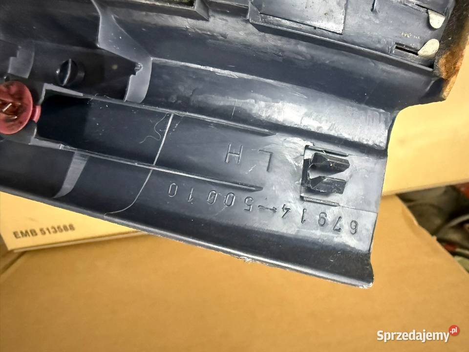 Listwa progowa wewnętrzna Lexus LS400 UCF10 Lewa osobowe Częstochowa sprzedam