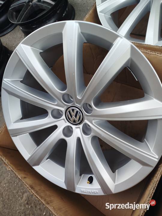 S407Alufelgi uzywane 18 5x112 8J Et25 Vw TOUAREG Bąków