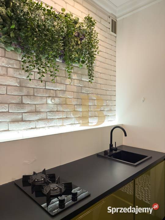 Paryski szyk w sercu Warszawy METRO Kamienica Warszawa