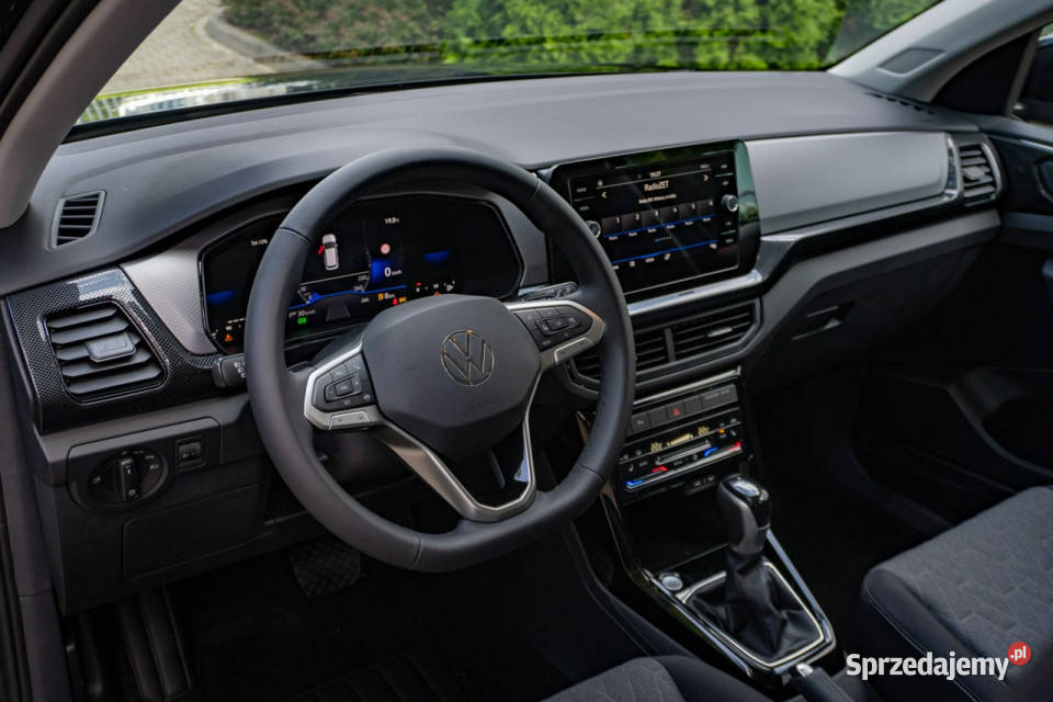 Volkswagen TCross Life Plus 10 TSI 116 DSG komputer pokładowy Łódź