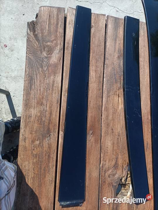 Cadillac srx 20042009 listwa dachu prawy tył Małogoszcz