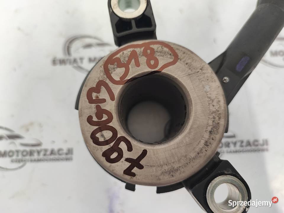 VIVARO TRAFIC III 16 DCI wysprzęglik 418039110 sprzedam