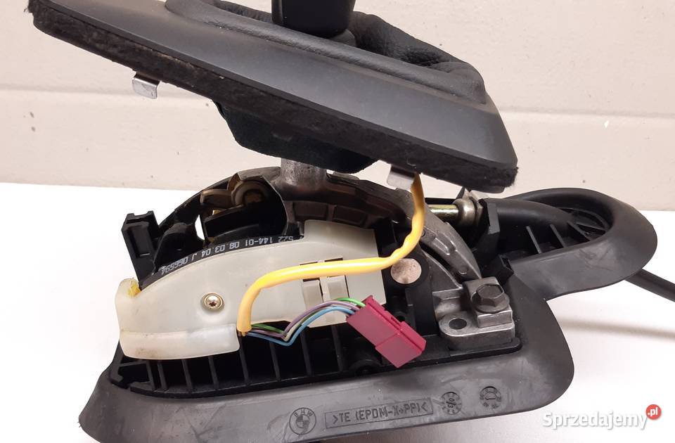 Dźwignia Linka Lewarek Wybierak BMW E60 E61 dolnośląskie Mielęcin