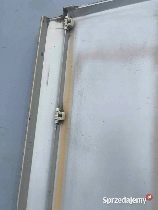 MercedesBenz E W124 1992 Listwa drzwi Lewy przód Łagiewniki