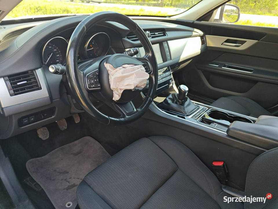 Jaguar XF X260 2015