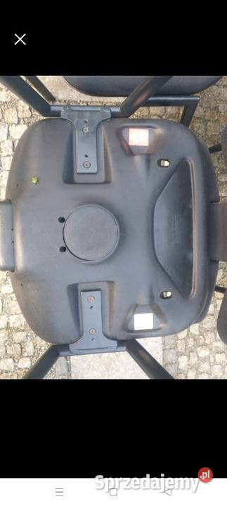 Osiem szwajcarskich dizajnerskich krzeseł firmy 82cm Kępno sprzedam