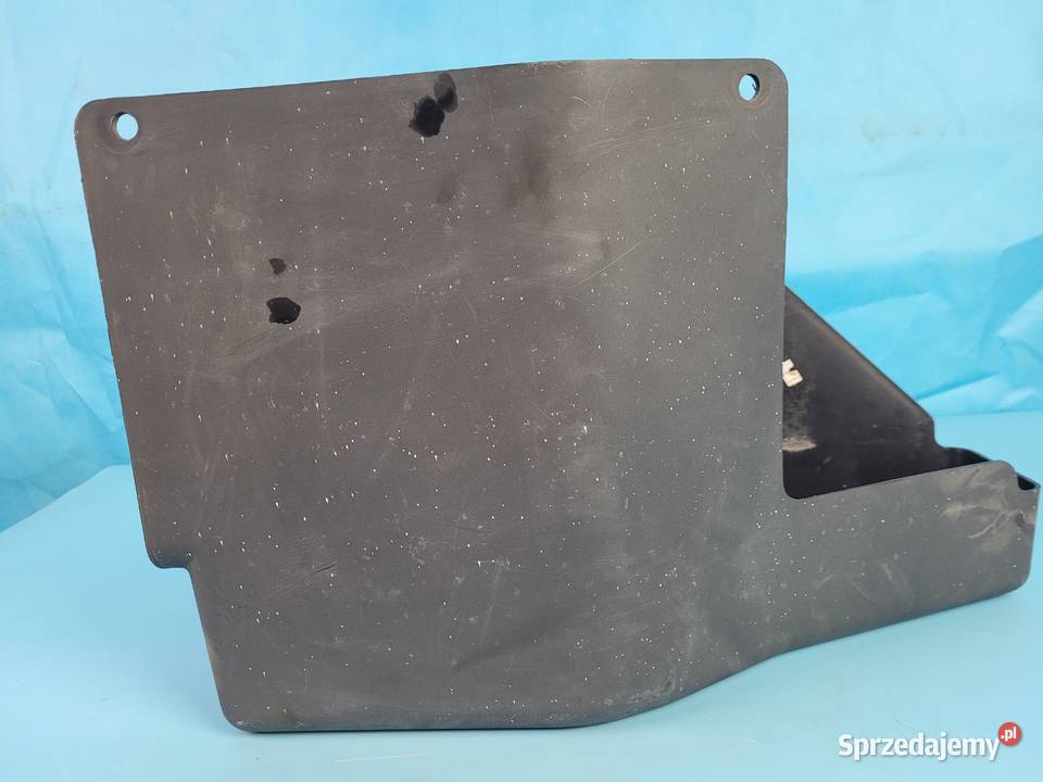 CASE IH PUMA 145 12r POKRYWA ZBIORNIKA PALIWA