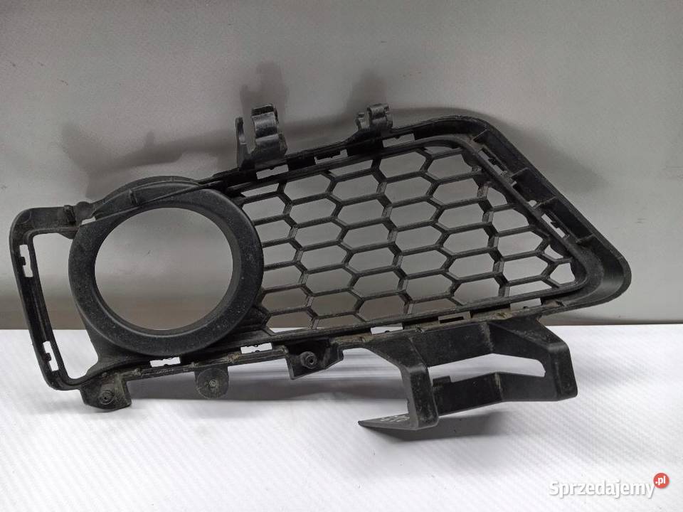 KRATKA ZDERZAKA LEWA BMW F30 F31 18648510