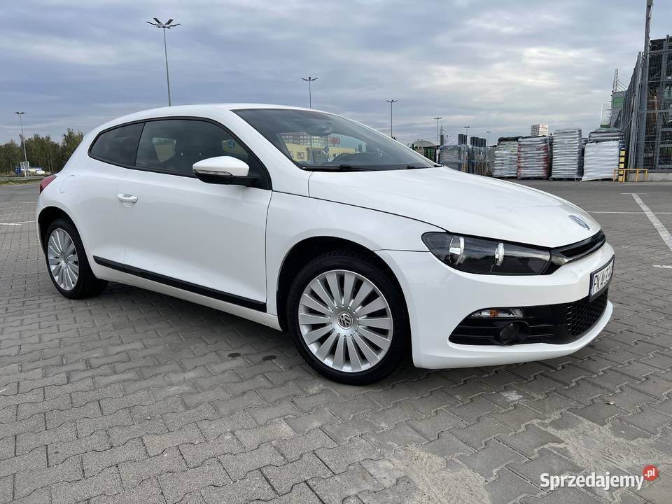 VW Scirocco 14 TSI 122 155 Serwisowany w ASO aluminiowe felgi Samochody osobowe Blizanów sprzedam
