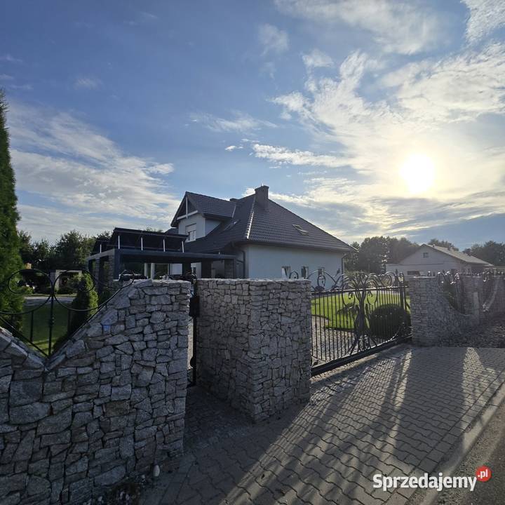 Dom jednorodzinny plaży Karnin 1468m2