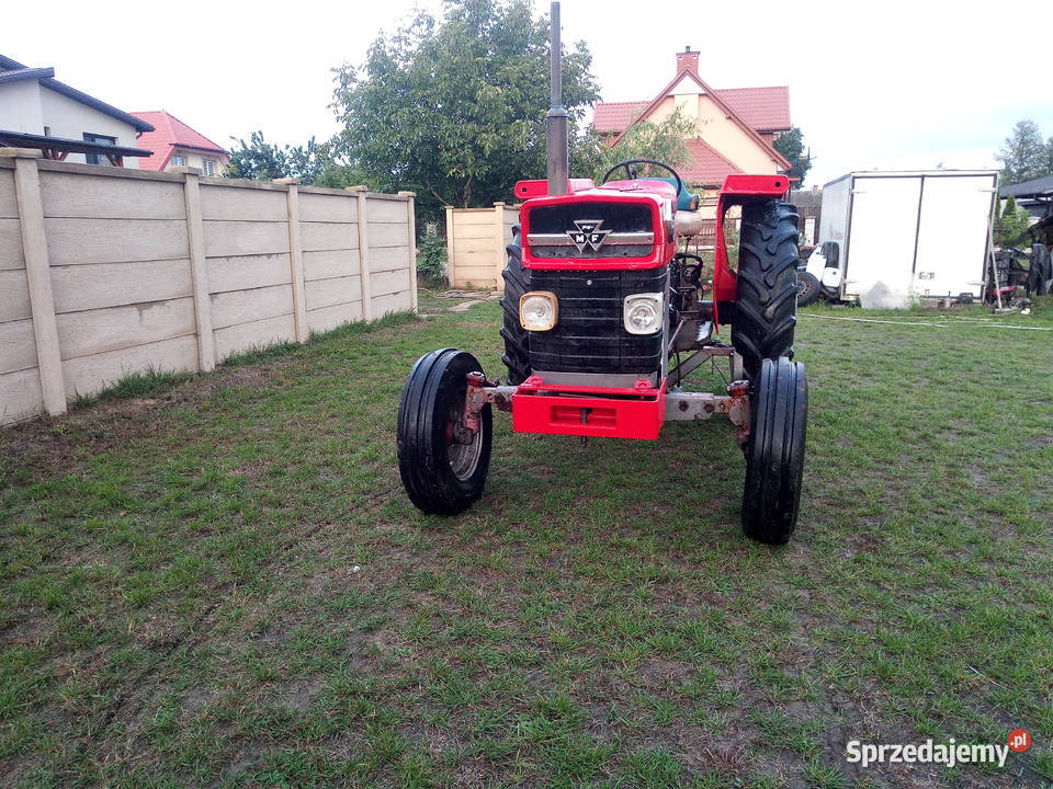 MF 165 Massey Ferguson Gózd