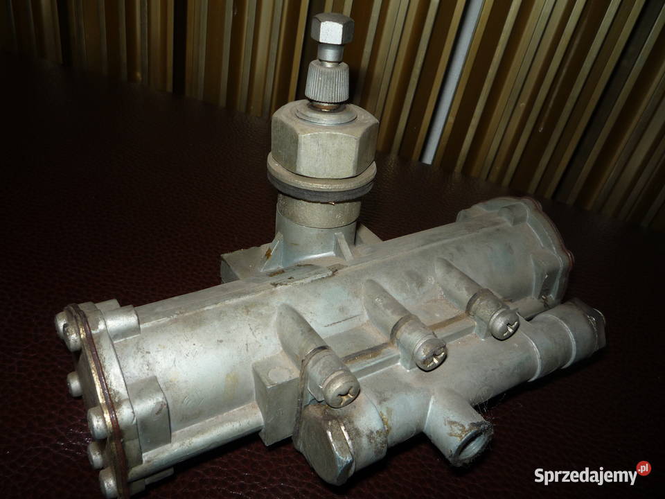 Mechanizm pneumatyczny wycieraczek ził gaz Żywiec