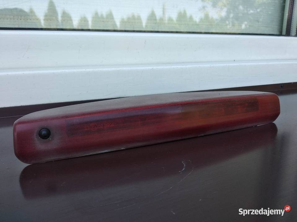 Opel Astra H GTC trzecia lampa światło stop na Sieradz