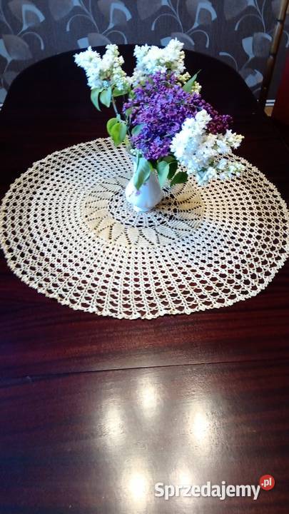 Złota serweta szydełkowa inny kolor Obrusy i serwety Olkusz