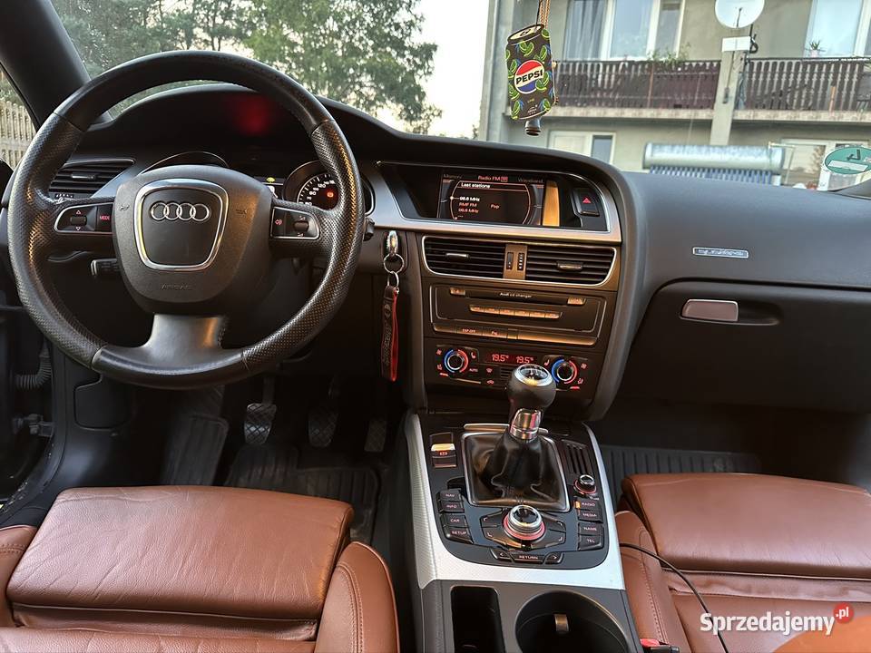 Audi A5 Coup 30 tdi CAPA czarny Jędrzejów