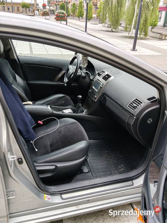 Toyota Avensis T27 Rok produkcji 2013 lubelskie