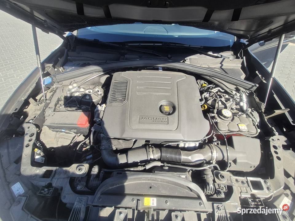 Syndyk sprzeda JAGUAR FPace 20 Diesel MHEV MR21 Warszawa