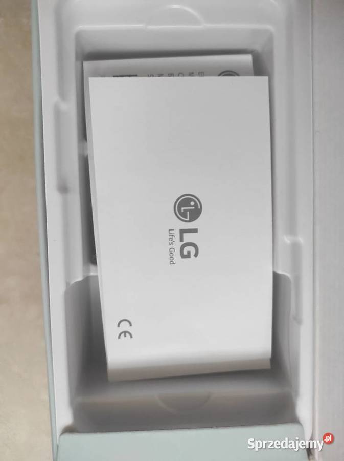 LG K10 używany sprawny technicznie smartfon mazowieckie Warszawa sprzedam