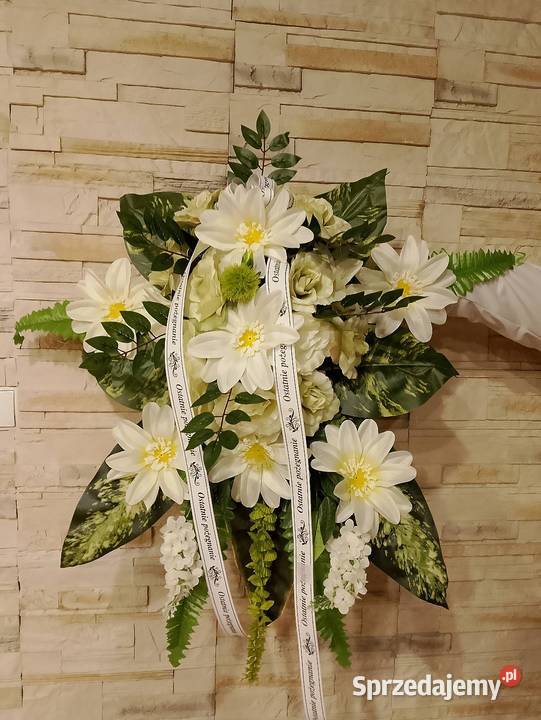 Wiązanka pogrzebowa Tuchola
