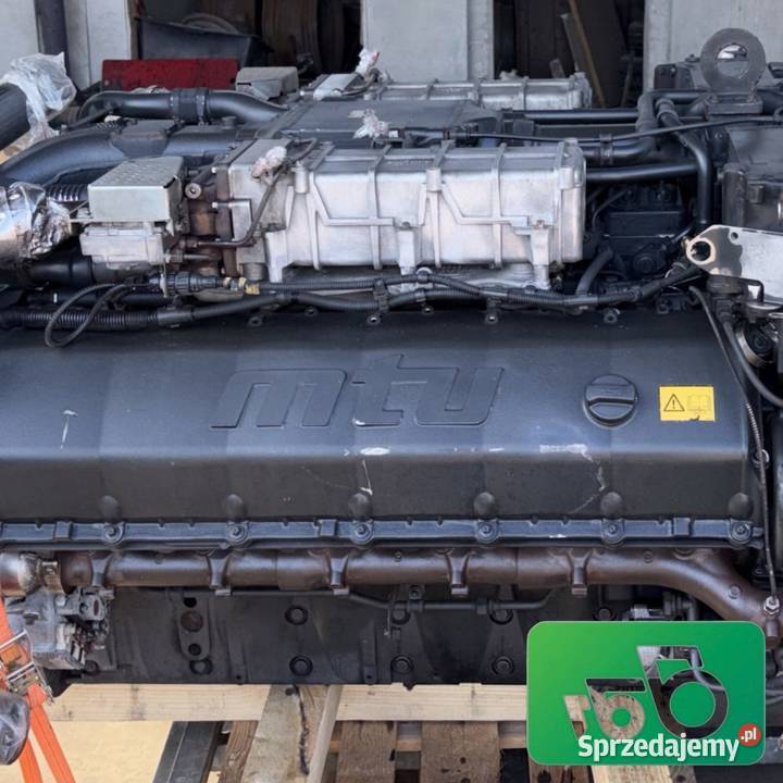 Silnik MTU V12 211 l 680 Silnik i osprzęt Wilkowo