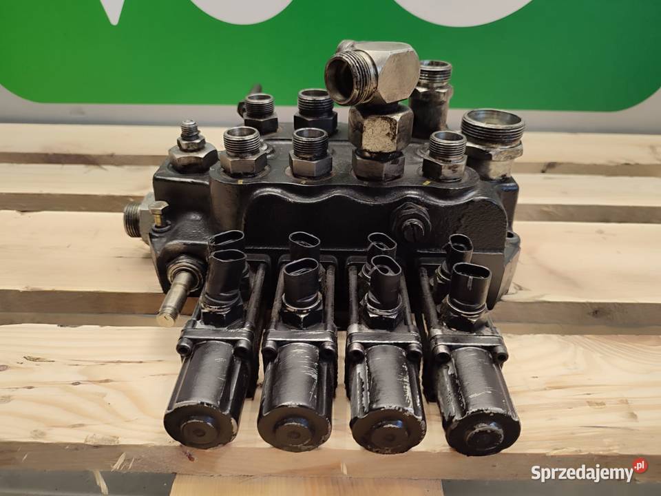 Rozdzielacz hydrauliczny 3CU1310401 Manitou MT Wilkowo