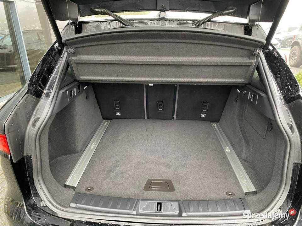 Jaguar FPACE panorama full led el klapa navi