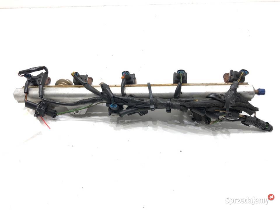 LISTWA WTRYSKOWA VOLVO V70 II 24 200 podkarpackie sprzedam