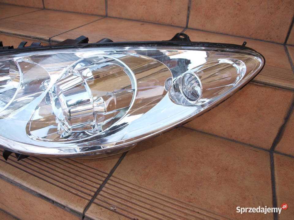 Peugeot 307 lampa lewa przód zwykła soczewka wielkopolskie Kalisz