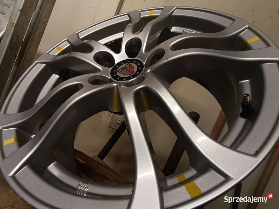 5x1143 17 z sensorami stan bez skaz na rant