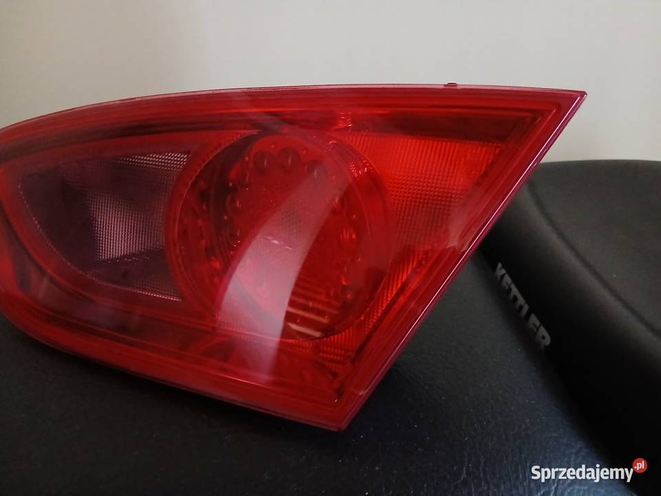 Lampy tył Seat Leon 2 1P 1P2 FL Lift Valeo osobowe Lampy tylne Grodków