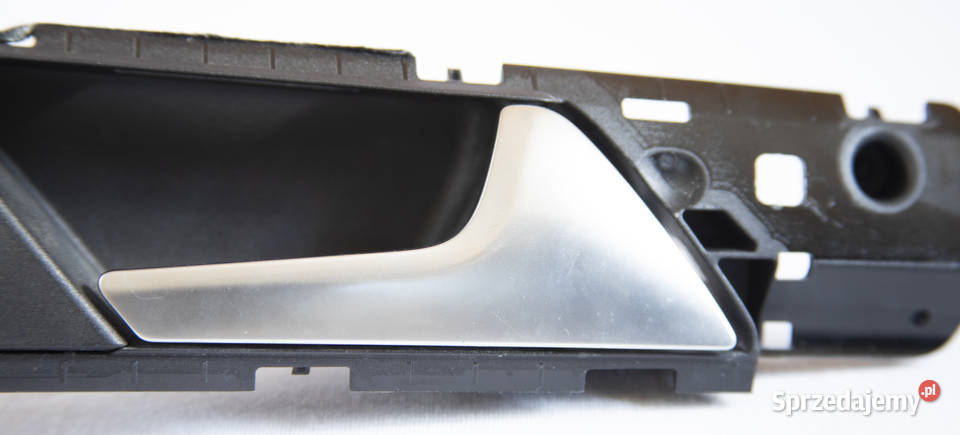VW GOLF VII Klamka Wewnętrzna Prawa 5Q1837114A osobowe pomorskie