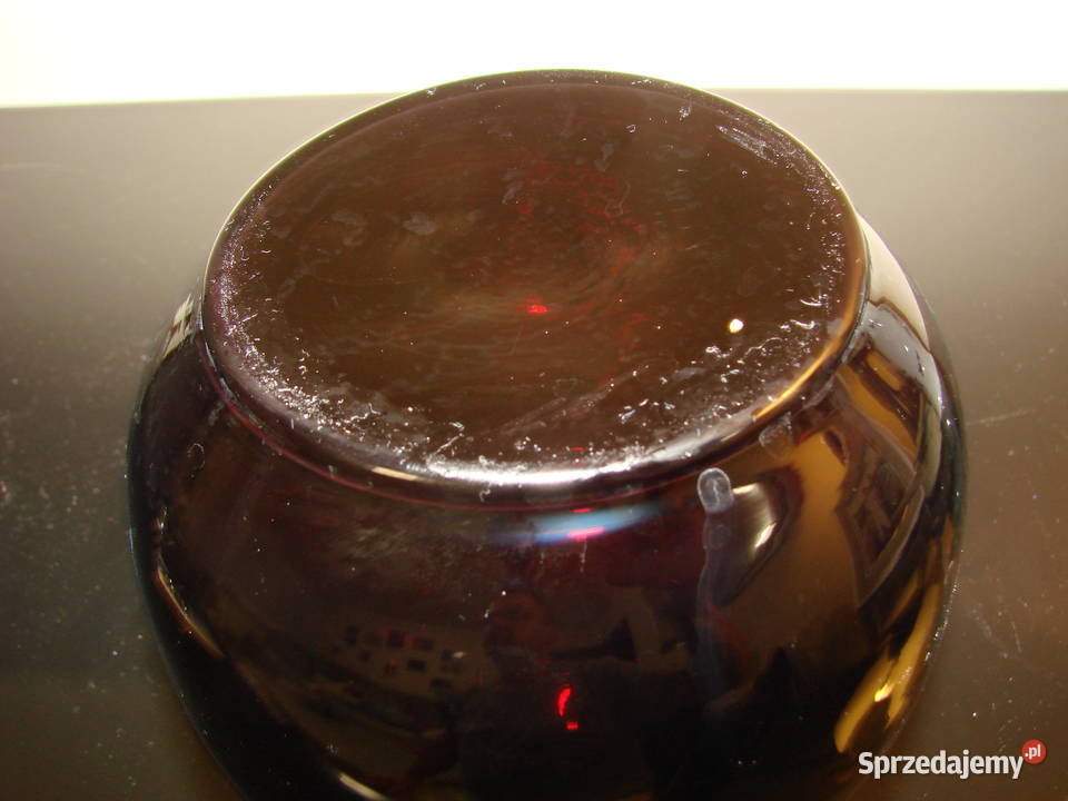 dzbanek z czerwonego szkła sprzedam