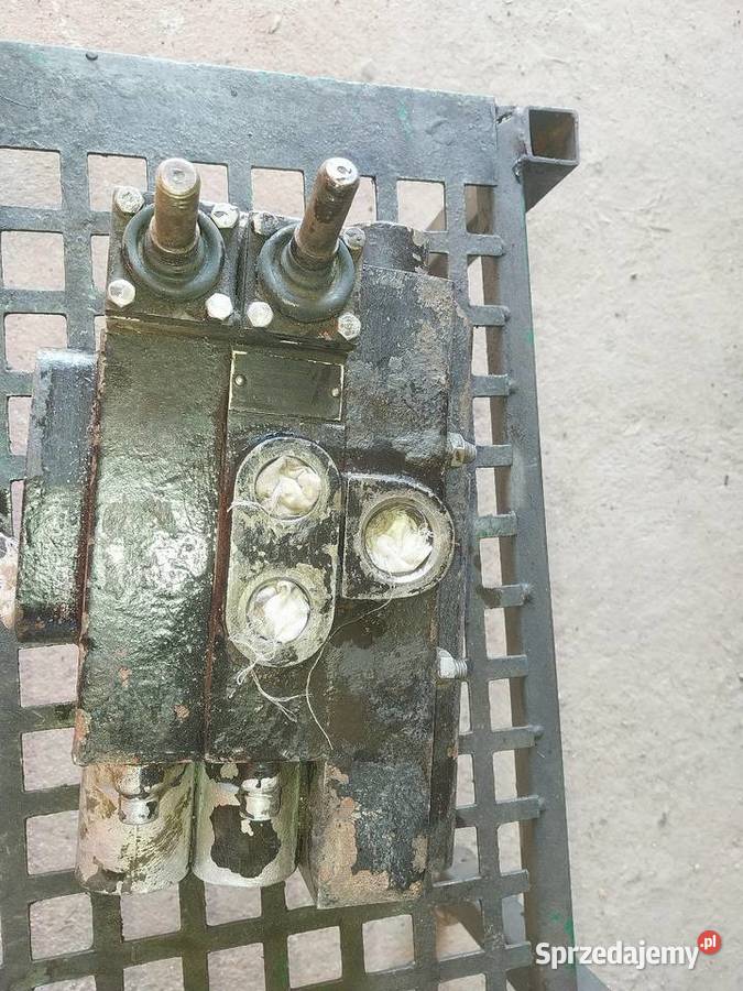 Rozdzielacze hydrauliczne T25 Wladymirec MTZ Krzywda