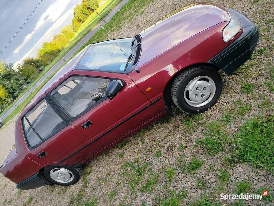 Hyundai Pony 15 LPG sedan ładny i zdrowy 202500km małopolskie Morawica