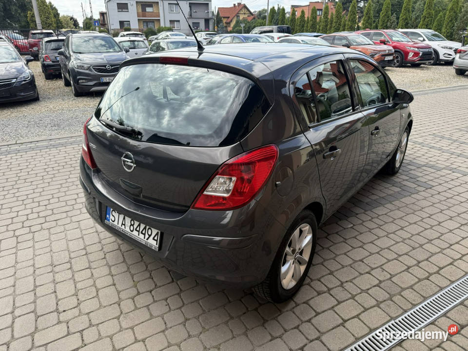 Opel Corsa 14 100 Klimatyzacja Koła lato zima D Hatchback Orzech