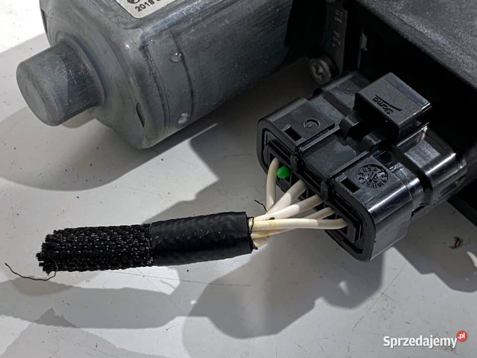 PODNOŚNIK SZYBY LEWY PRZÓD CITROEN C4 CACTUS sprzedam