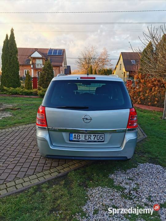 Opel Zafira 16 benzyna