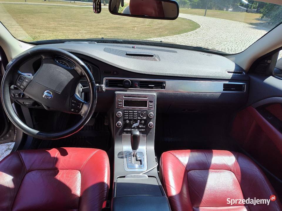 Volvo V70 24D5 absolutny full Turka