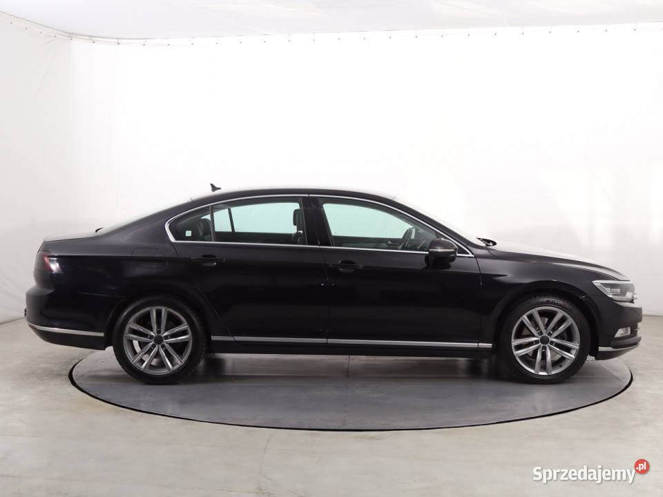 VW Passat 18 TSI benzyna