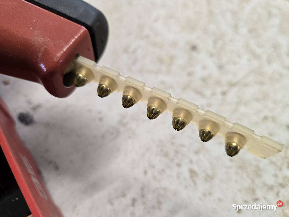 Osadzak gwoździarka na naboje prochowe HILTI podlaskie Zielone Kamedulskie