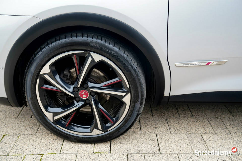 DS Automobiles DS 7 Crossback PERFORMANCE ful Otmuchów