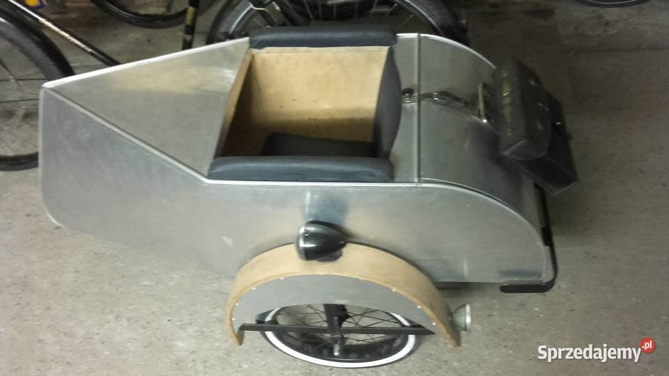 Rower zabytkowywózek boczny do rowerowy Kurzętnik