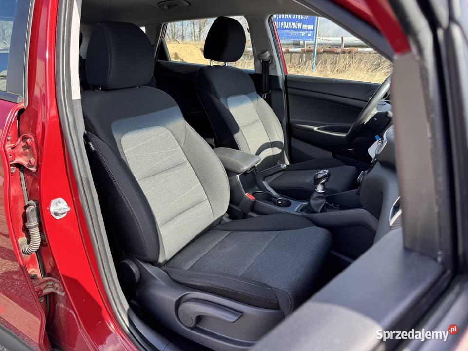 Hyundai Tucson 16 BENZYNA Klimatronik Nawigacja ESP Konin