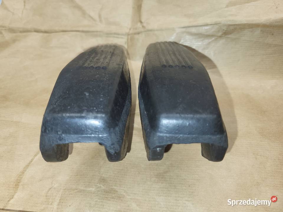 Wartburg 353 Nowe kły zderzaka gumowe para Piaseczno