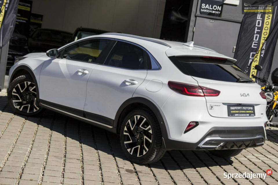 Kia XCeed Virtual kockpit LEDY JBL Kamera Line elektrochrom. lusterka boczne Dębogórze