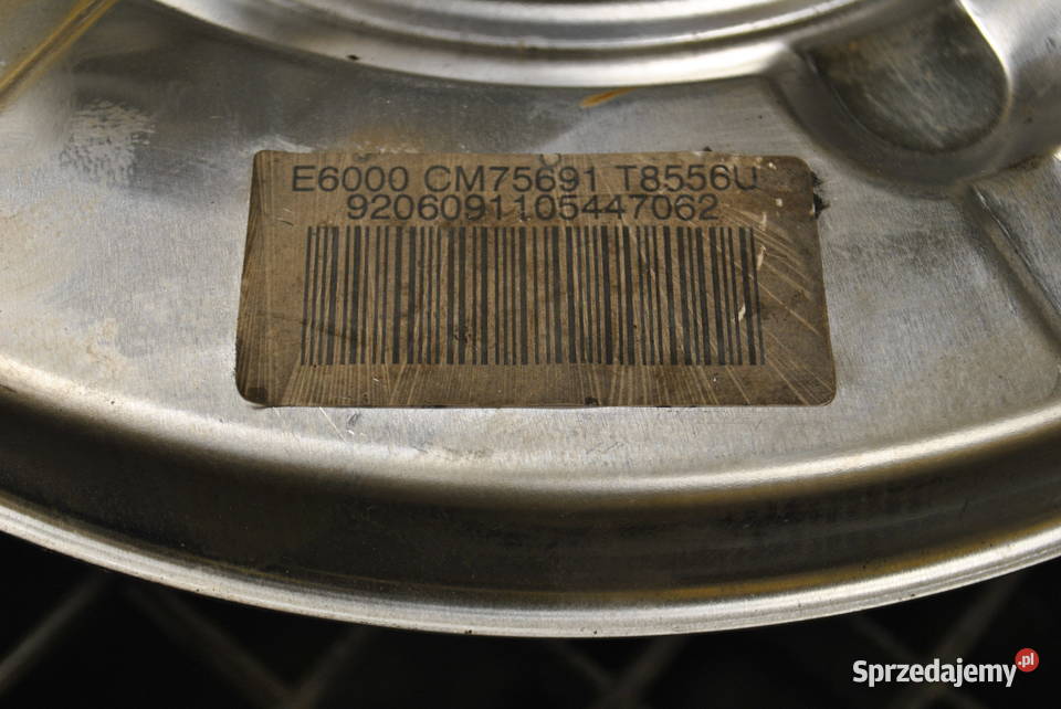 Zwrotnica prawy tył BMW E60 E61 Mały przebieg śląskie Poręba sprzedam