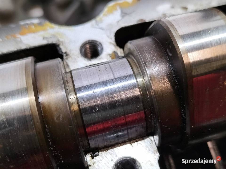 GŁOWICA KOMPLETNA 03D103374F 12 6V VW Volkswagen osobowe świętokrzyskie